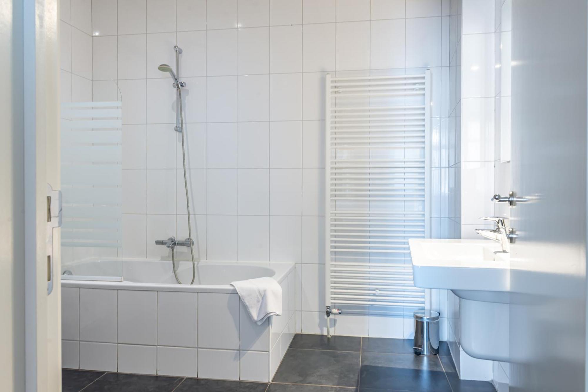 Hotel Ingredi Bree Eksteriør billede